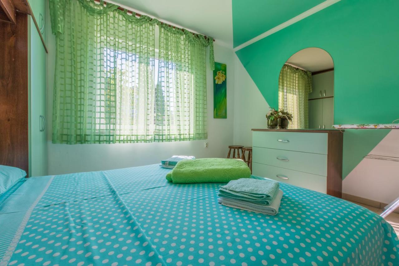 Apartman Mladenka Dramalj Eksteriør billede